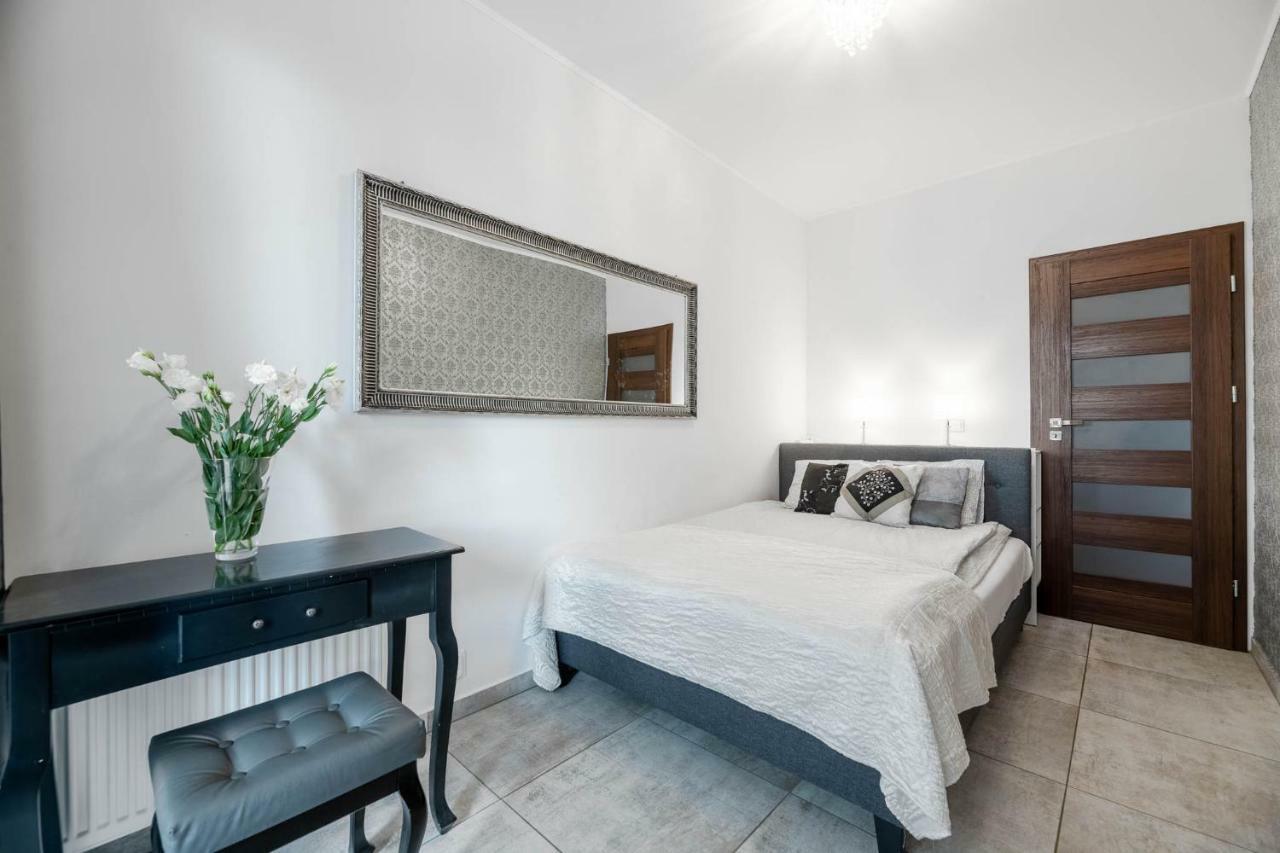 Apartamenty Goka Like It Arkadia Varsovia Exterior foto
